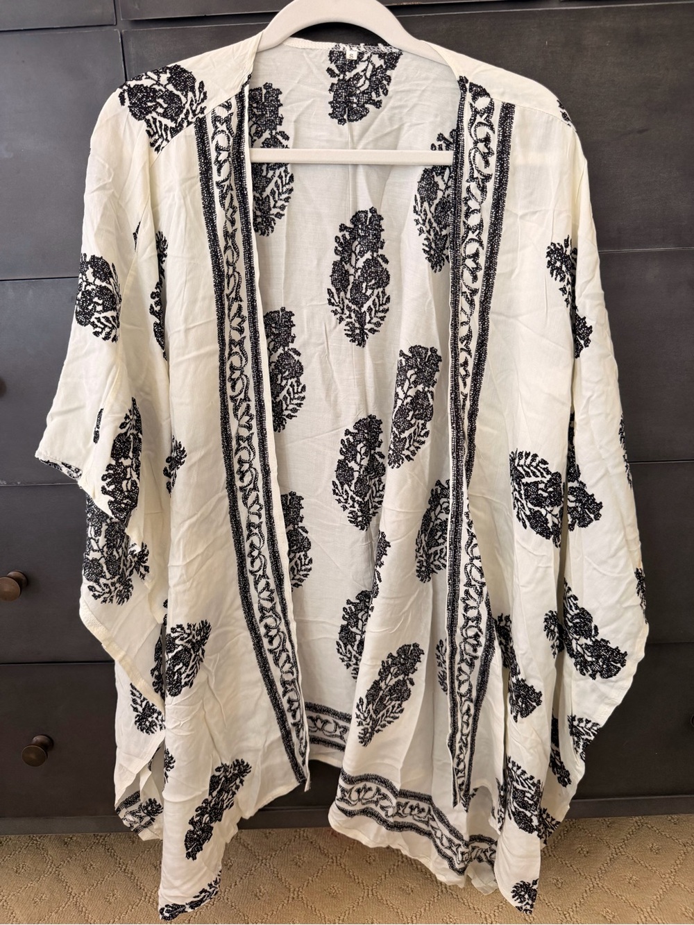 Cream and black Open-Front Printed Kimono Tunic Small